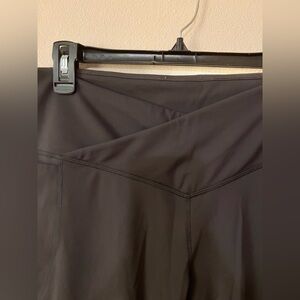 Brand new Fabletics Luxe Crossover Gray Leggings